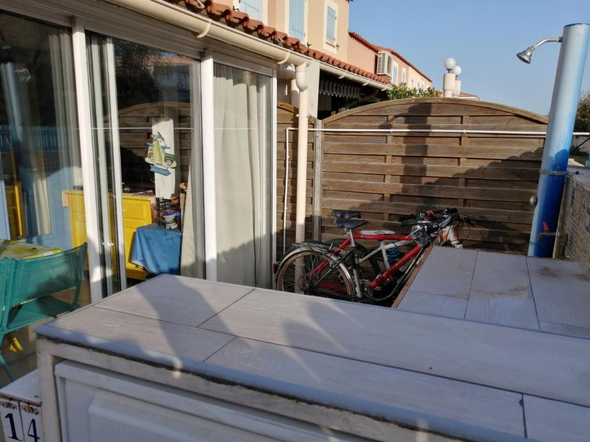 Maisonnette bort de mer Frontignan Extérieur photo