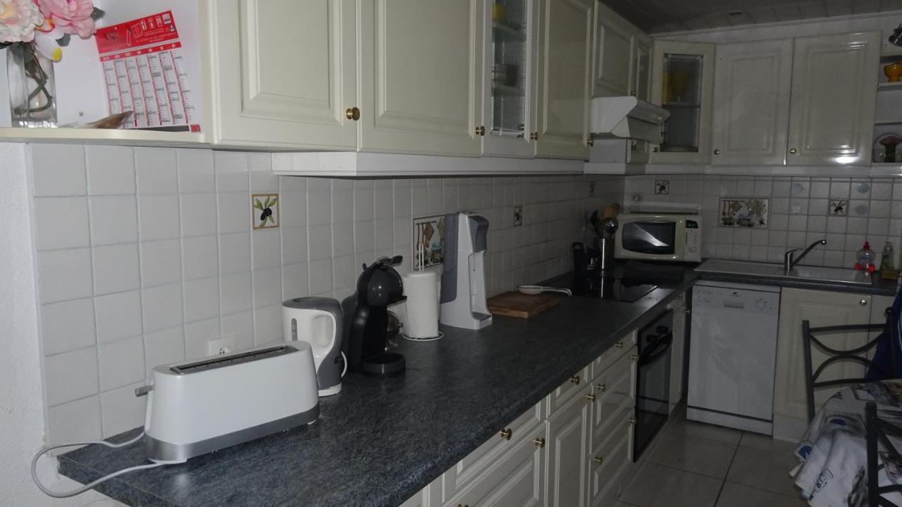 Maisonnette bort de mer Frontignan Extérieur photo